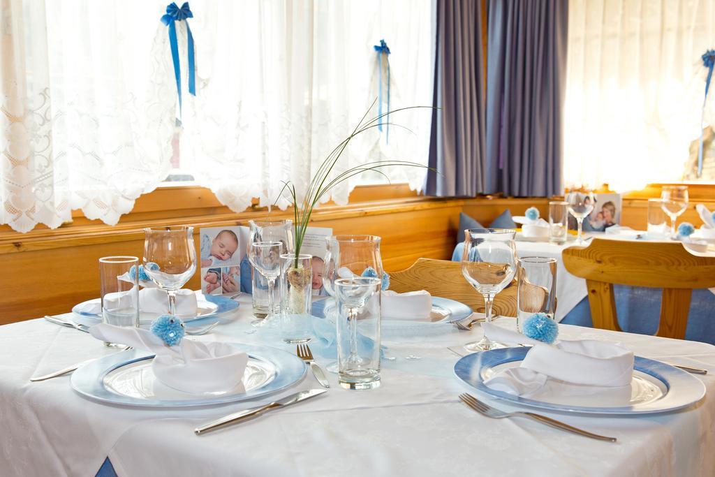Hotel Chalet Olympia Monguelfo-Tesido / Welsberg-Taisten ภายนอก รูปภาพ