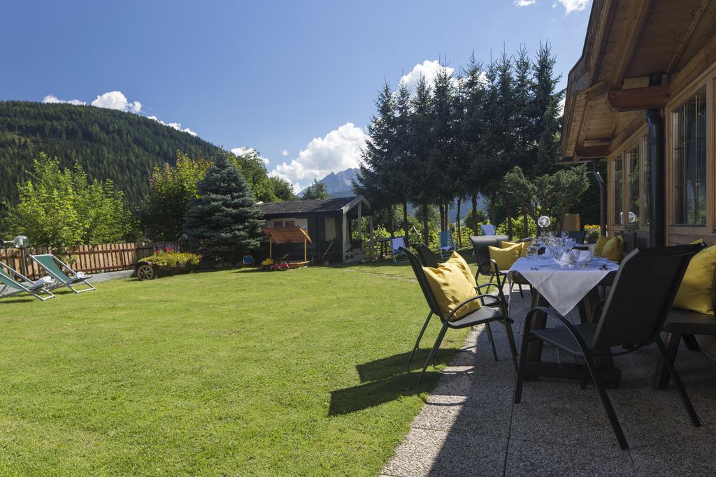 Hotel Chalet Olympia Monguelfo-Tesido / Welsberg-Taisten ภายนอก รูปภาพ